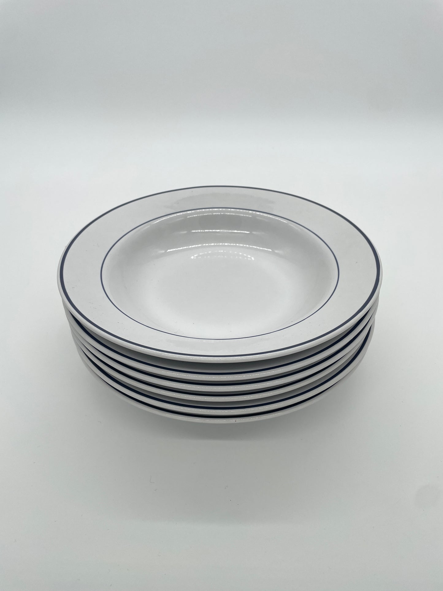 Vintage pastaborden wit met donkerblauwe rand 6 stuks