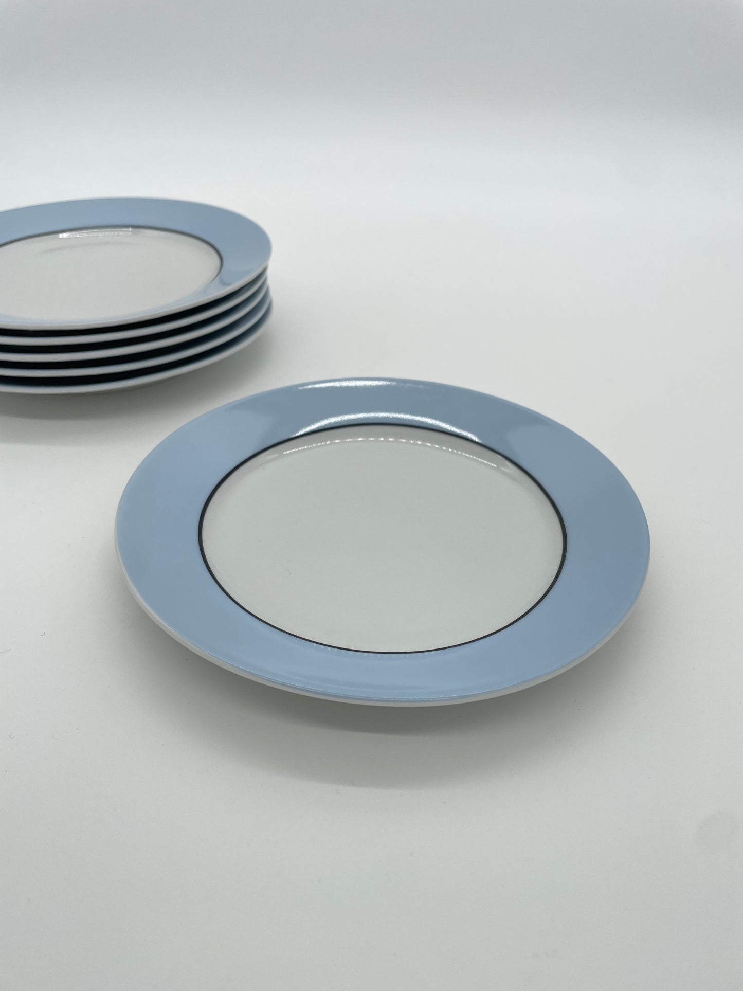 Gebakbordjes wit & babyblauw 6 stuks