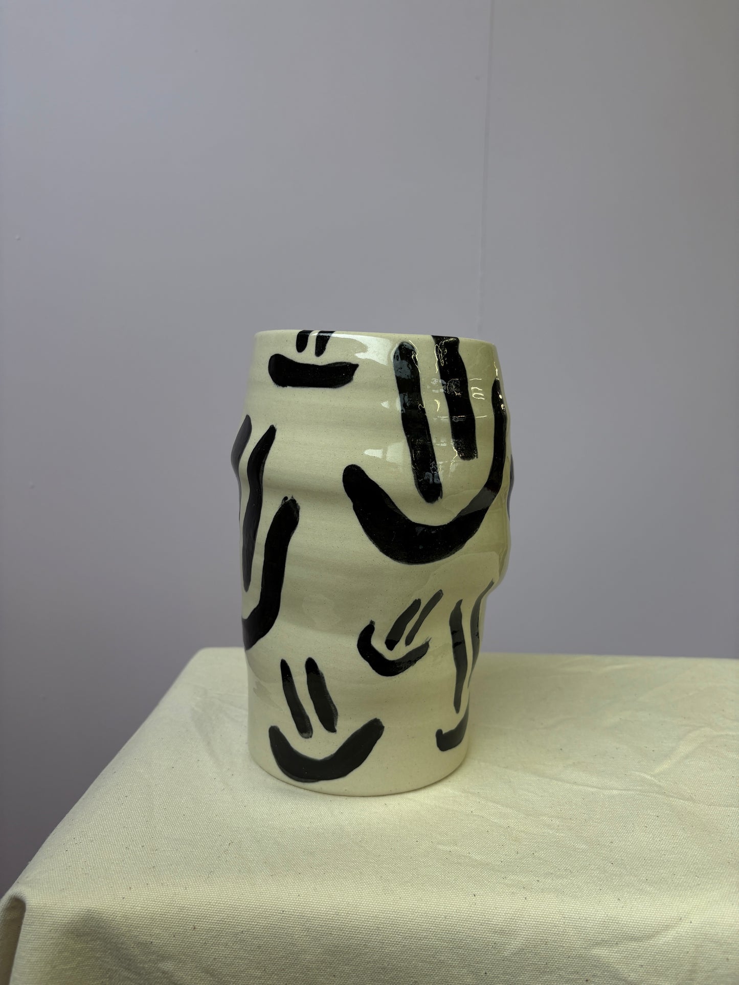 SALE smiley vaas no.3