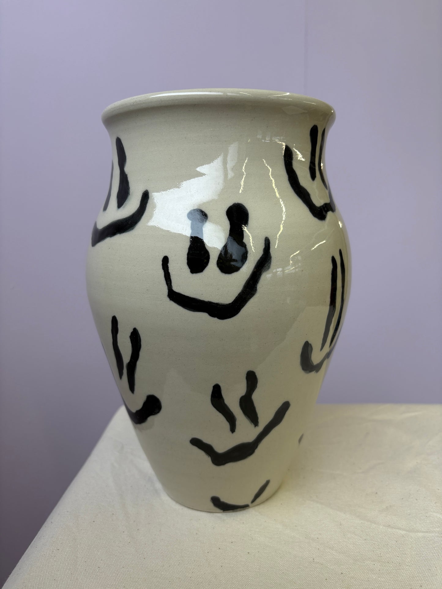 SALE smiley vaas no.5