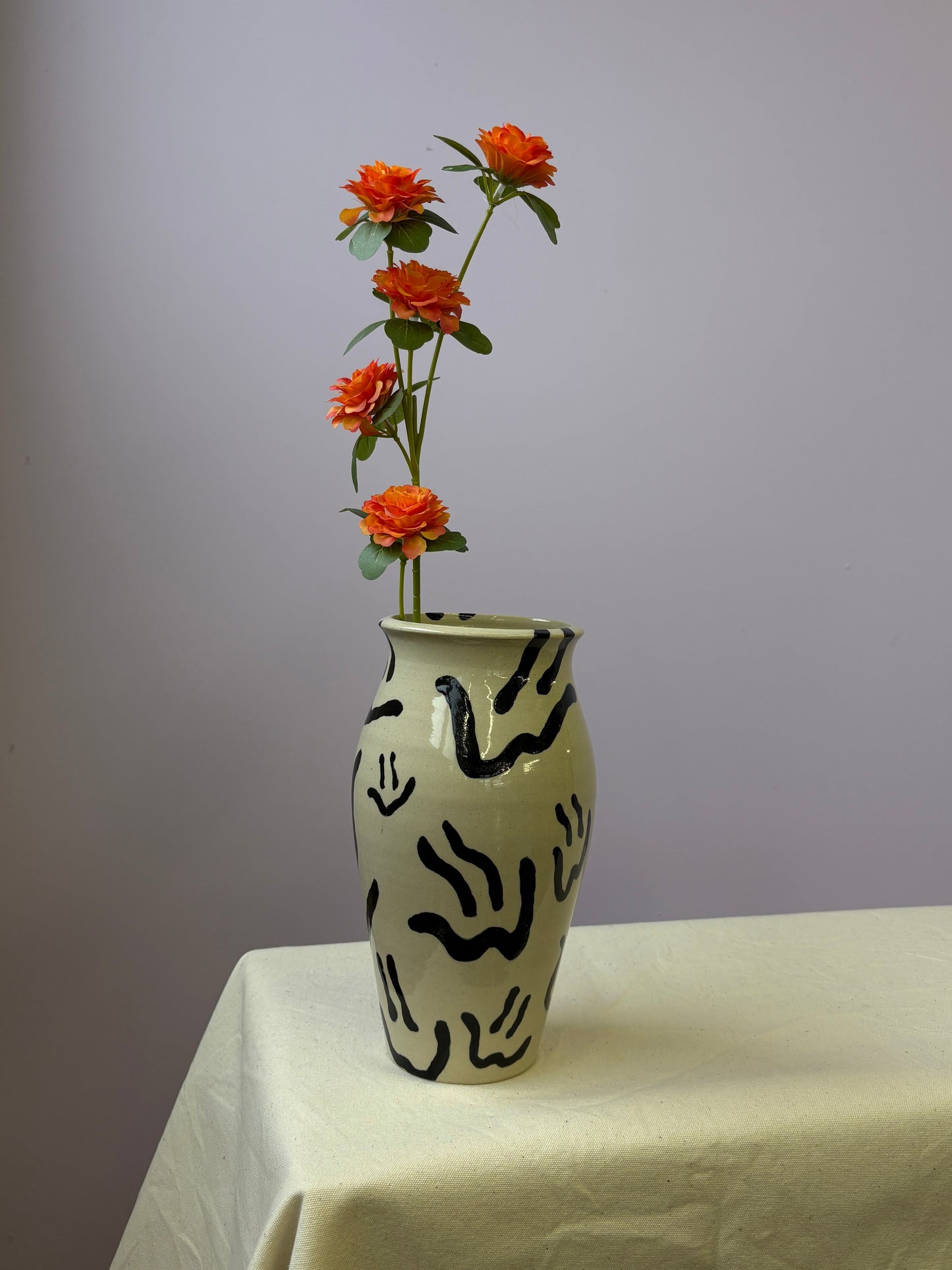 SALE smiley vaas no.8