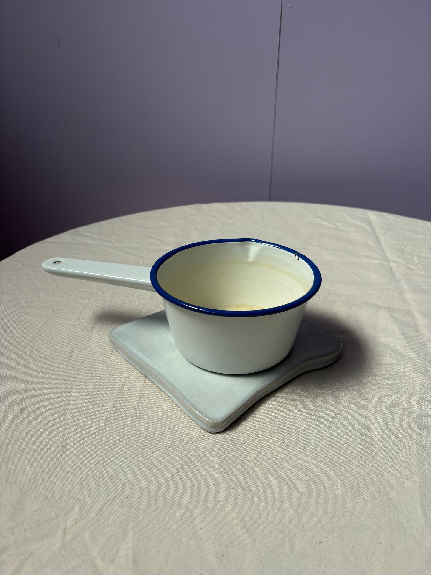 SALE Toast onderzetter wit