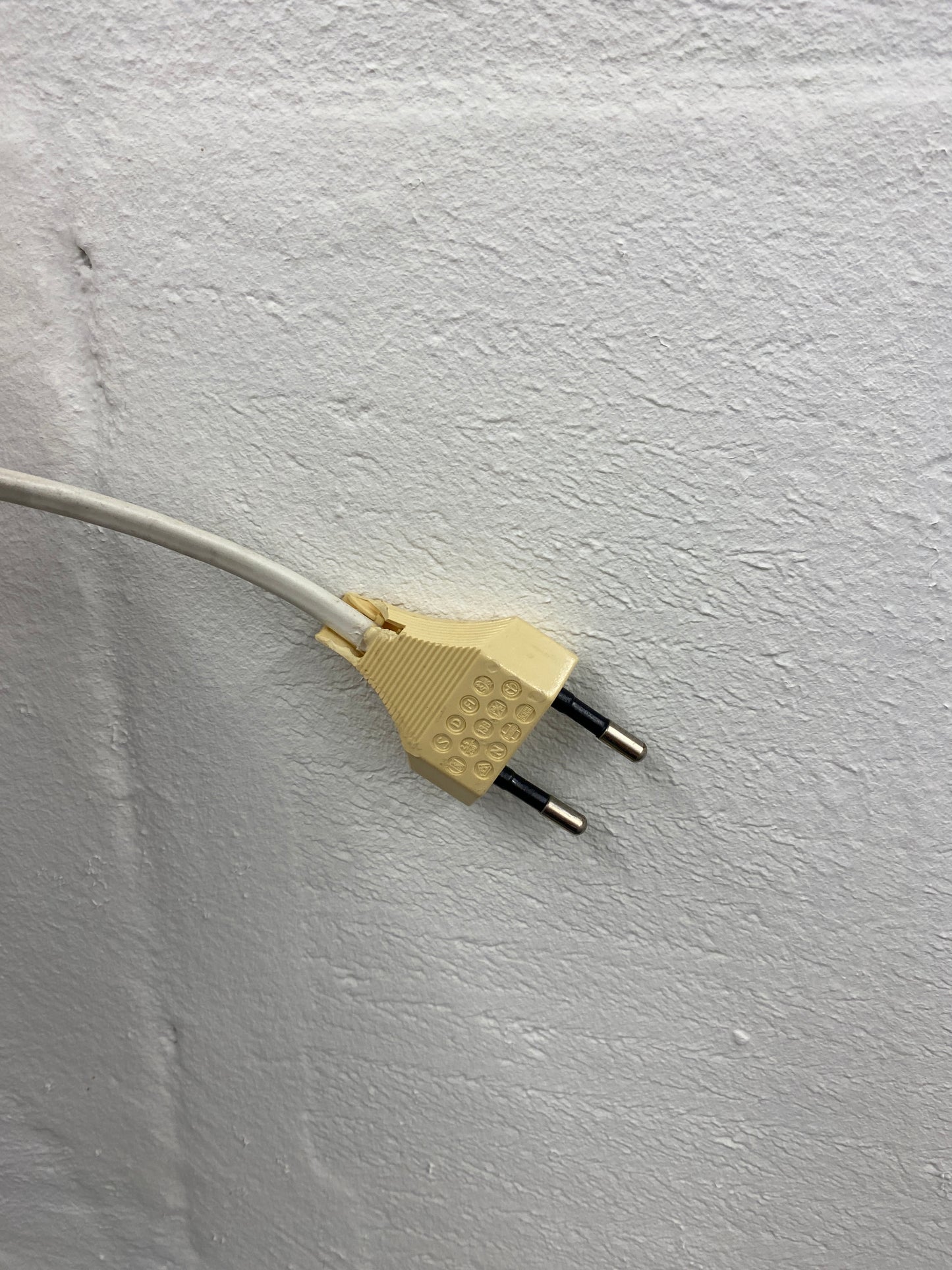 Licht beige IKEA LOD V413 bedlampje
