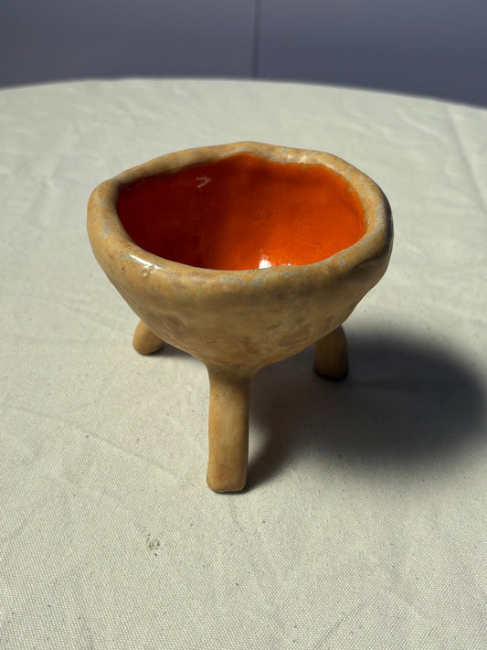 SALE driepoot beige oranje bakje large