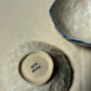 SALE twee kommetjes wit met blauwe rand