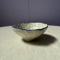 SALE twee kommetjes wit met blauwe rand
