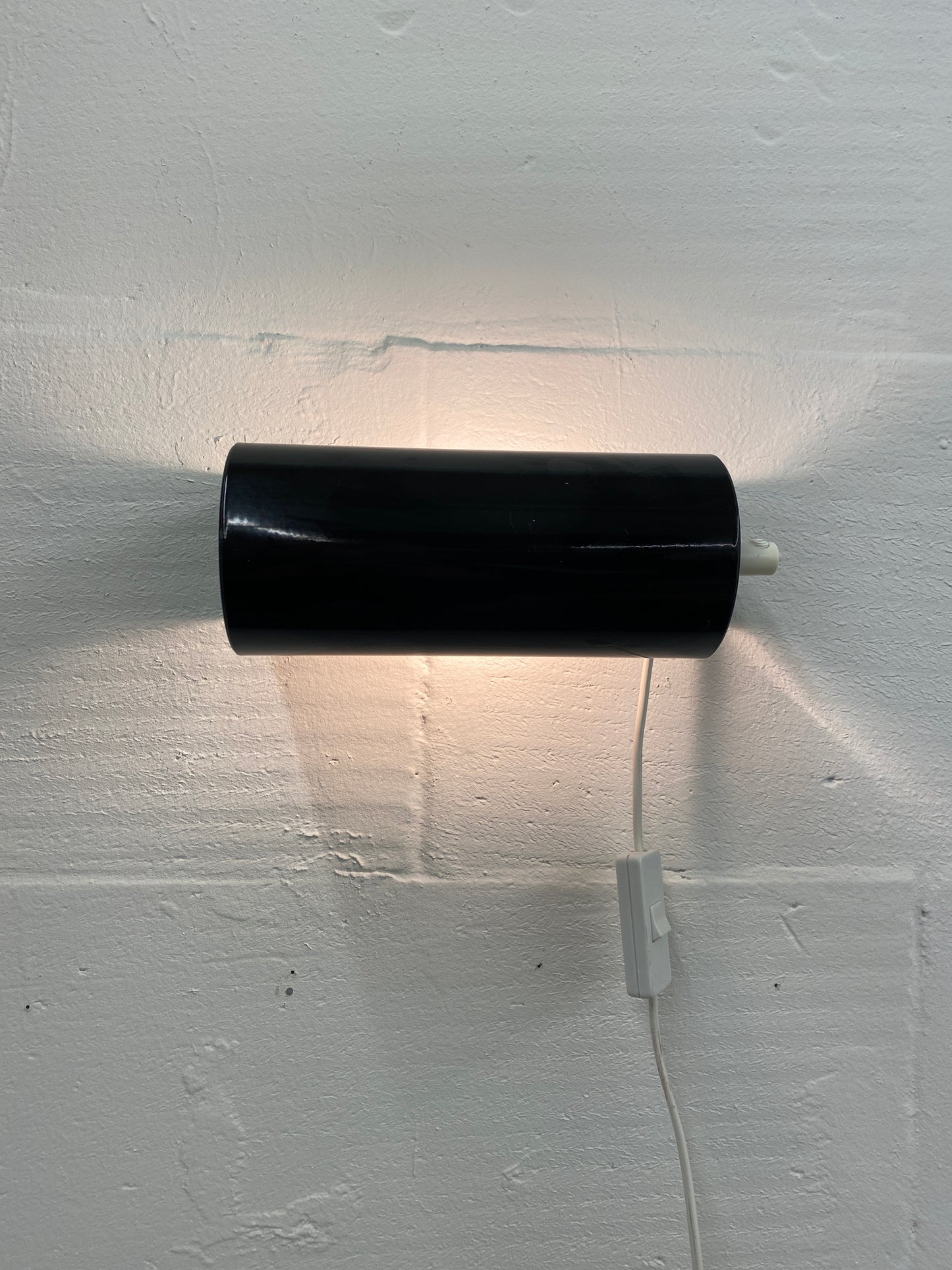 Zwarte IKEA LOD V413 bedlampje
