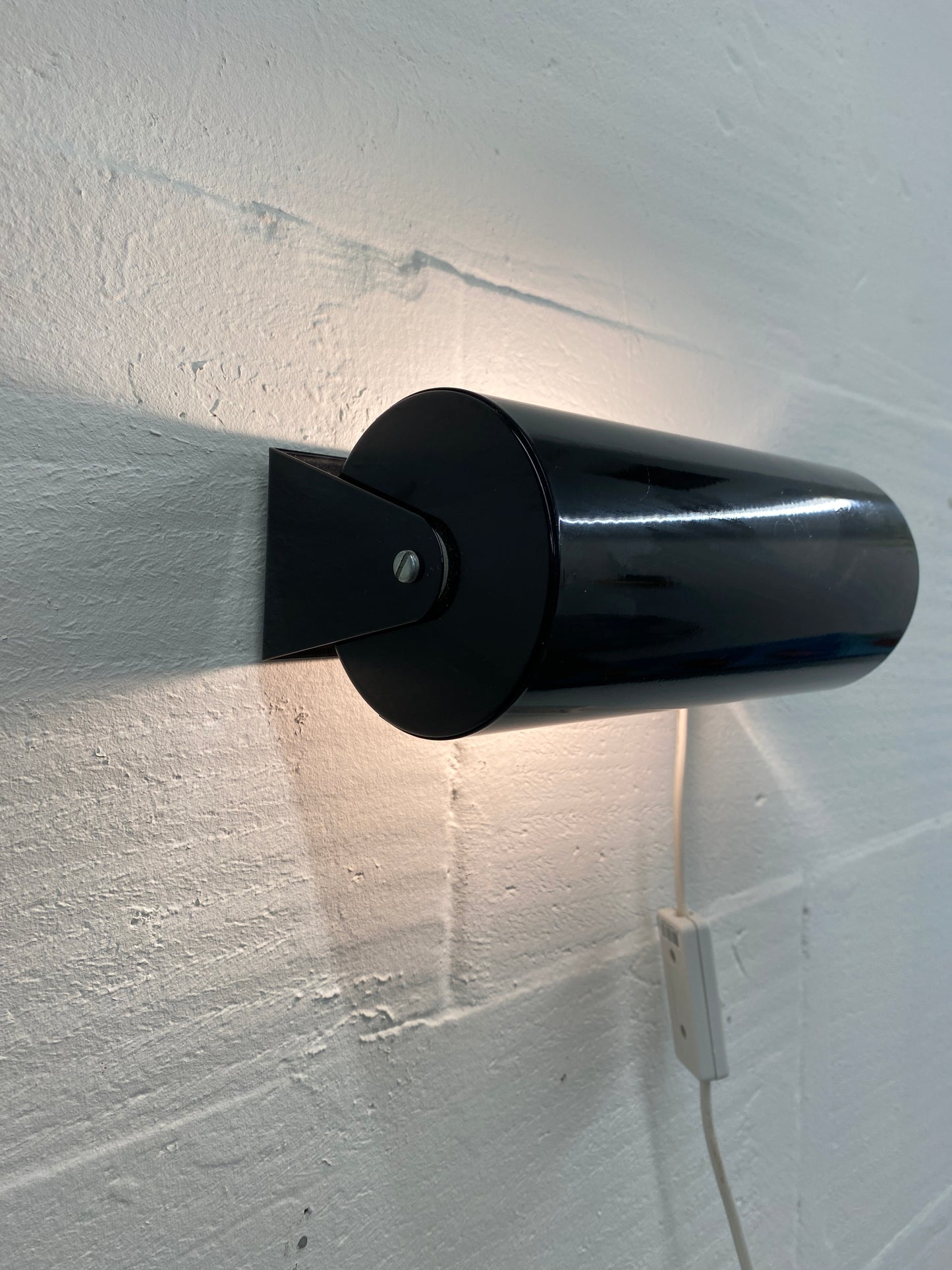 Zwarte IKEA LOD V413 bedlampje